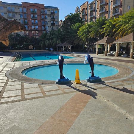 Cozy 2Br Staycation With Balcony Chateau Elysee For 4-6 Pax Paranaque City Екстериор снимка
